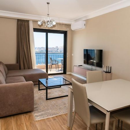 סרנדה Blissful Apartments מראה חיצוני תמונה