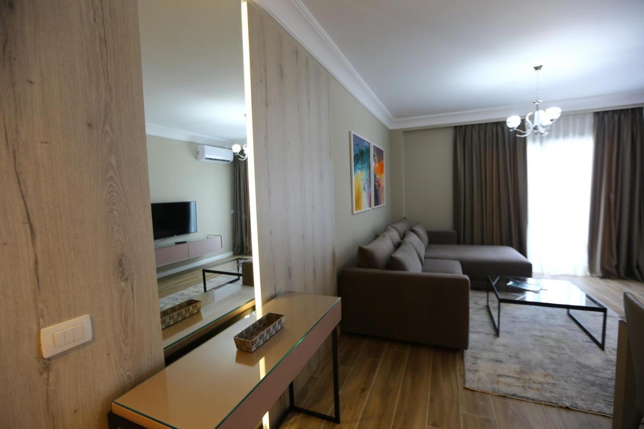 סרנדה Blissful Apartments מראה חיצוני תמונה