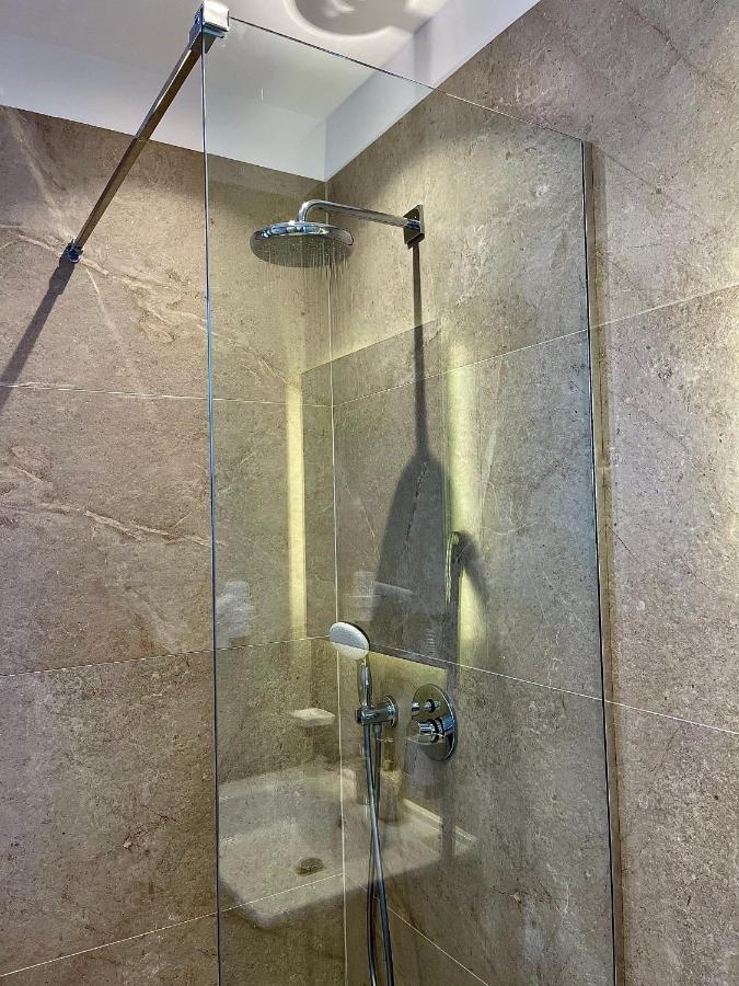סרנדה Blissful Apartments מראה חיצוני תמונה