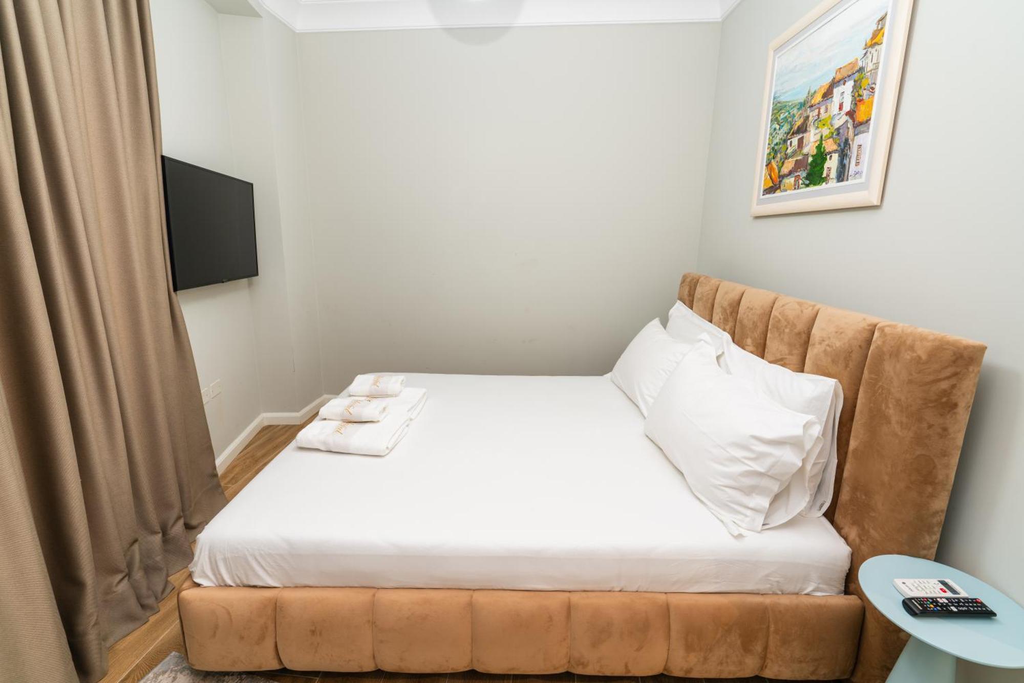 סרנדה Blissful Apartments מראה חיצוני תמונה