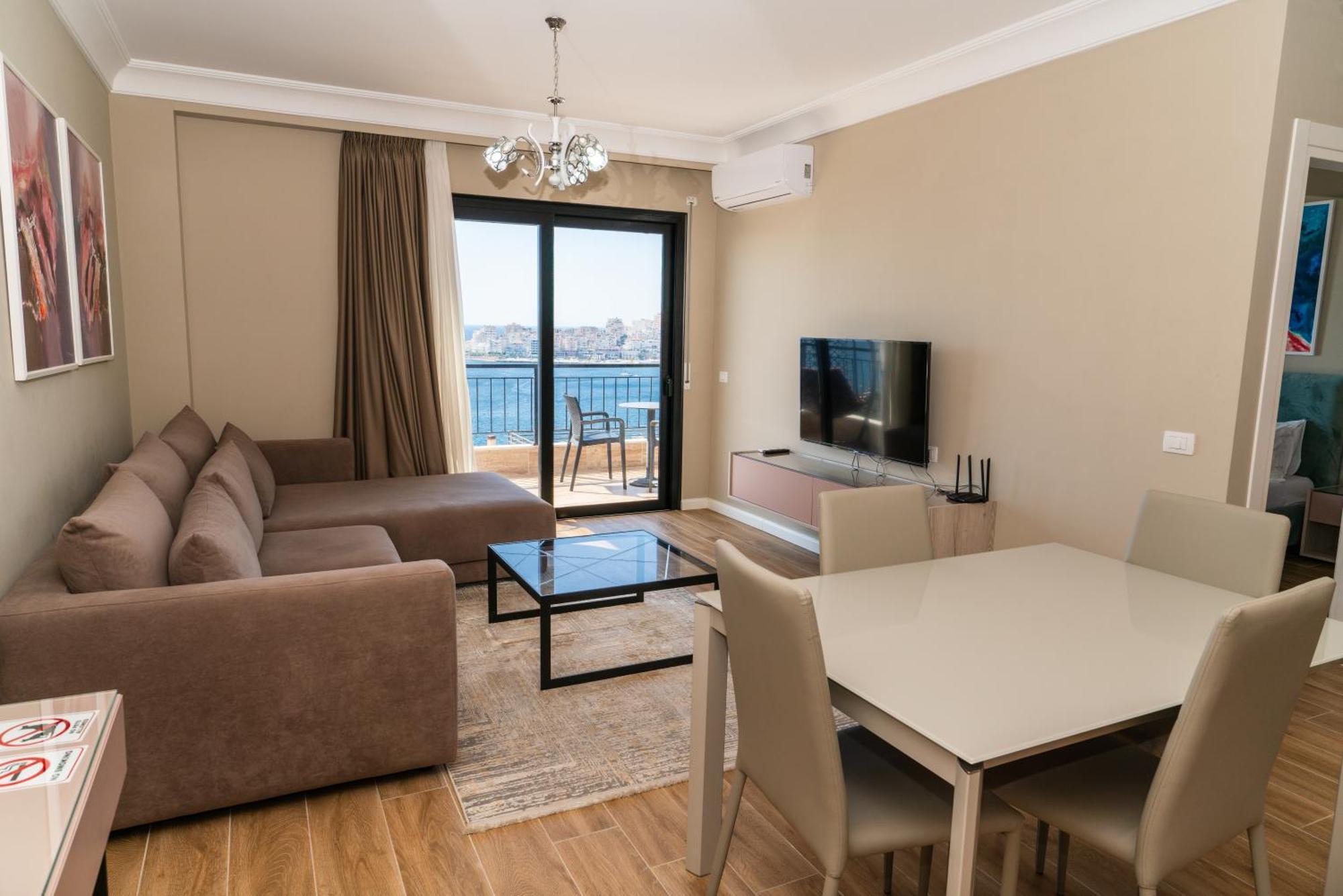 סרנדה Blissful Apartments מראה חיצוני תמונה